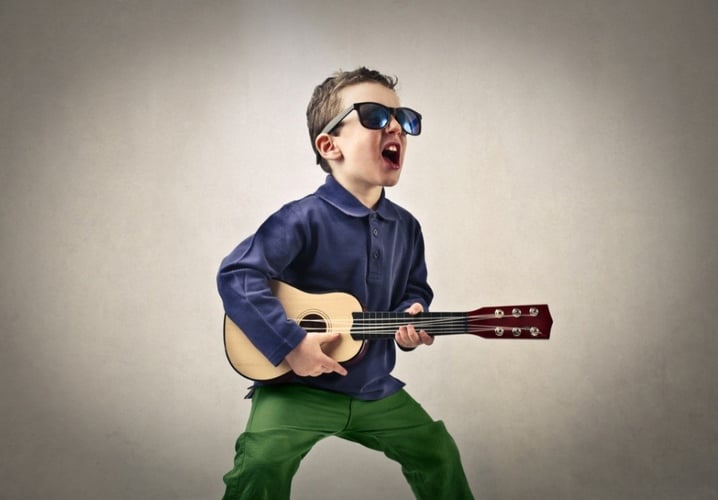 Child Rocking an alternative lineup
